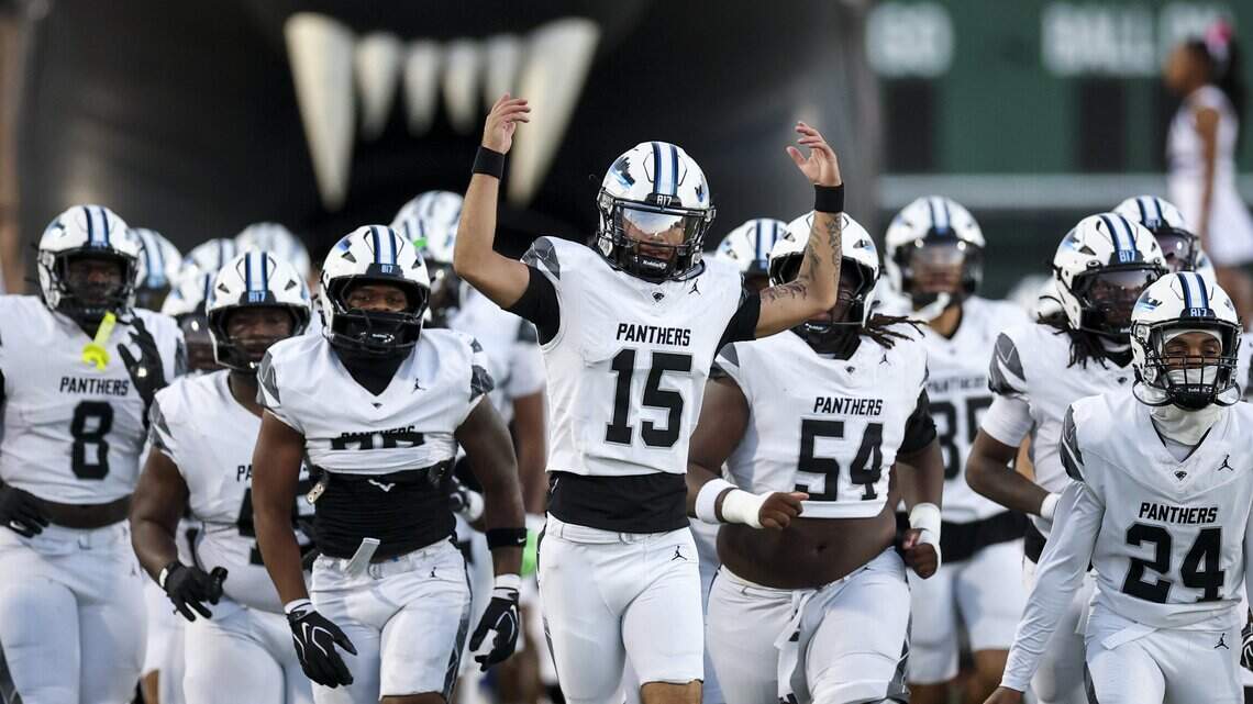 No. 3 North Crowley steamrolls No. 1 Waxahachie to stay undefeated