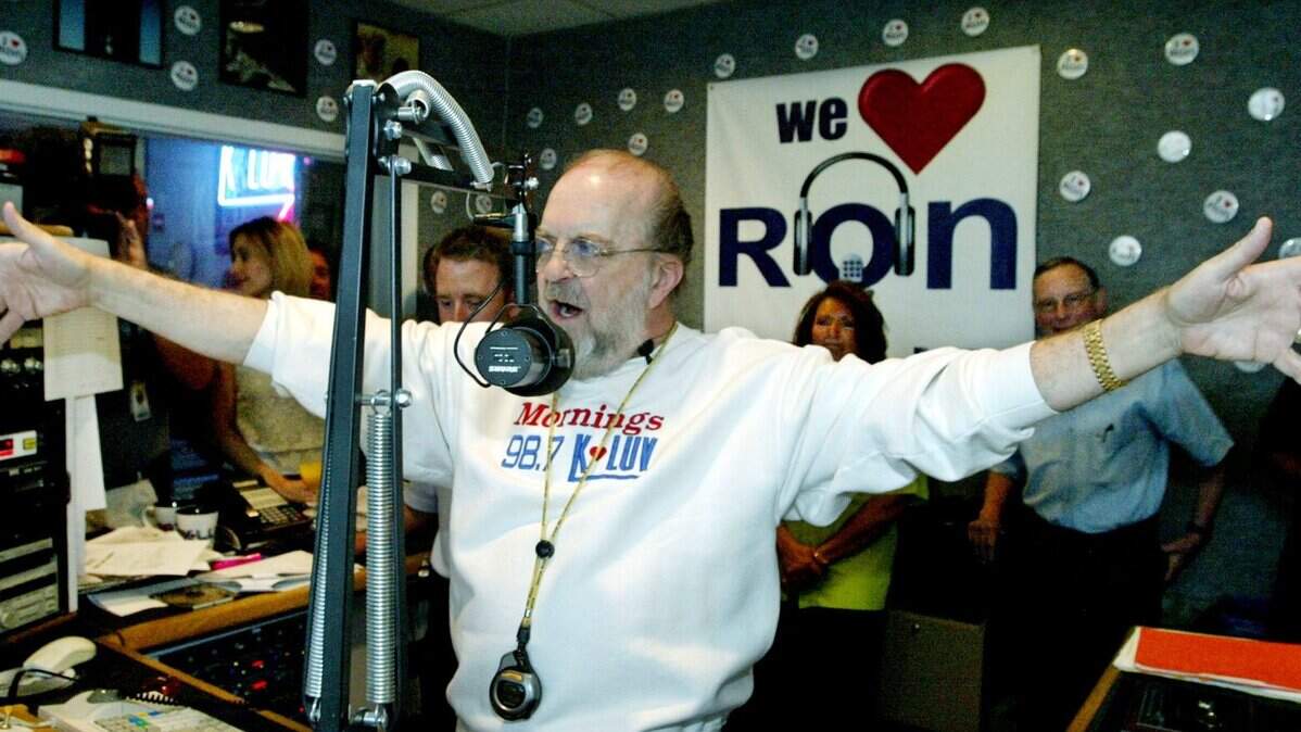 KLUV DJ Ron Chapman reacts after Fort Worth Mayor Mike Moncrief proclaims Friday, June 24, 2005, as Ron Chapman Day during the last hour of his radio career. Chapman played “Turn Turn Turn (There is a Season)” by the Byrds as his last song.