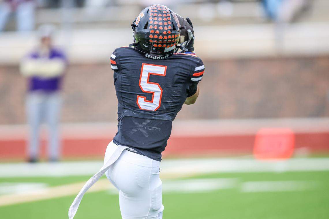 Springtown’s Christian Mendoza is wide open for a touchdown reception during a Class 4A Division I regional semifinal Friday, Nov. 28, 2025, at Knight Stadium at Eagle Mountain High School in Fort Worth.