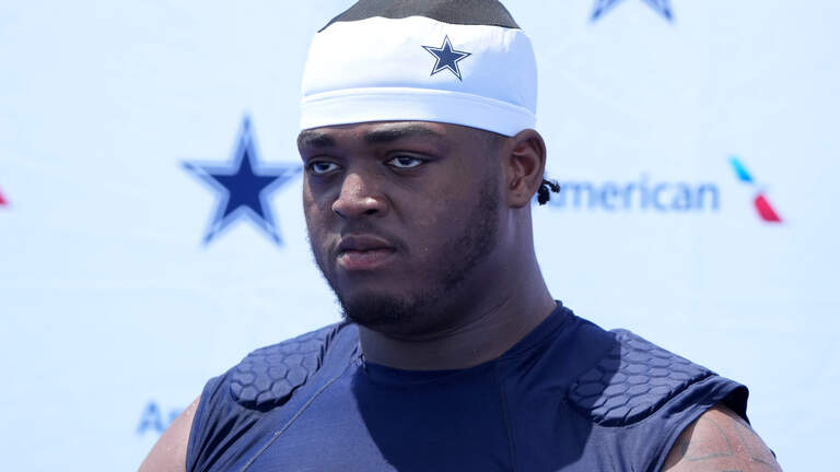 Cowboys All-Pro to have thumb surgery. How much time will he miss?