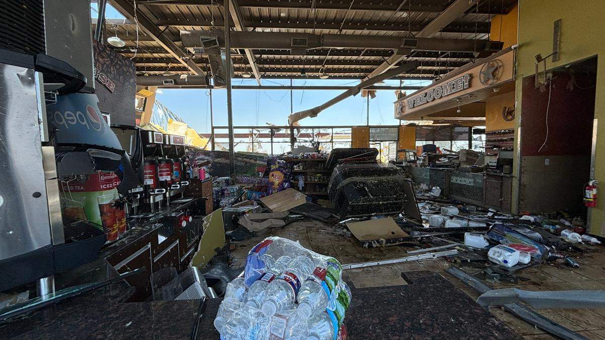 Here’s how you can help survivors of Saturday’s deadly tornado in Valley View