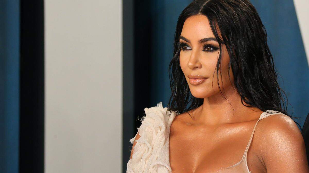 Kim Kardashian attends the 2020 Vanity Fair Oscar Party following the 92nd Oscars at The Wallis Annenberg Center for the Performing Arts in Beverly Hills on Feb. 9, 2020. Rumors have swirled in 2023 of a potential relationship between Kardashian and NFL great Tom Brady, but nothing yet has been substantiated. (Jean-Baptiste Lacroix/AFP via Getty Images/TNS)