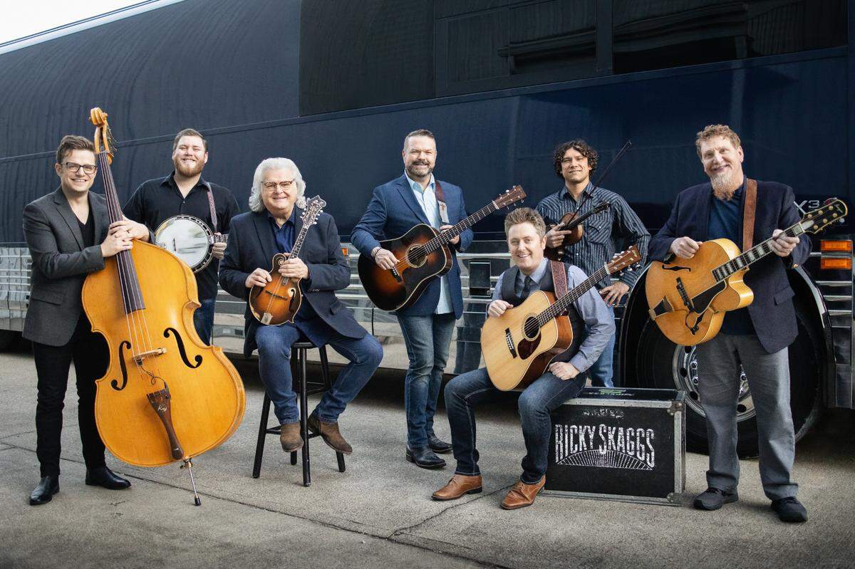 Ricky Skaggs and Kentucky Thunder will perform at Renfro Valley on Oct. 5.