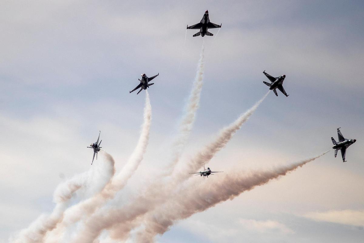 Six U.S. Air Force Thunderbirds perform maneuvers across the airspace above the Fort Worth Alliance airport during the AllianceTexas Aviation Expo presented by Bell in Fort Worth on Saturday, Oct. 22, 2022.