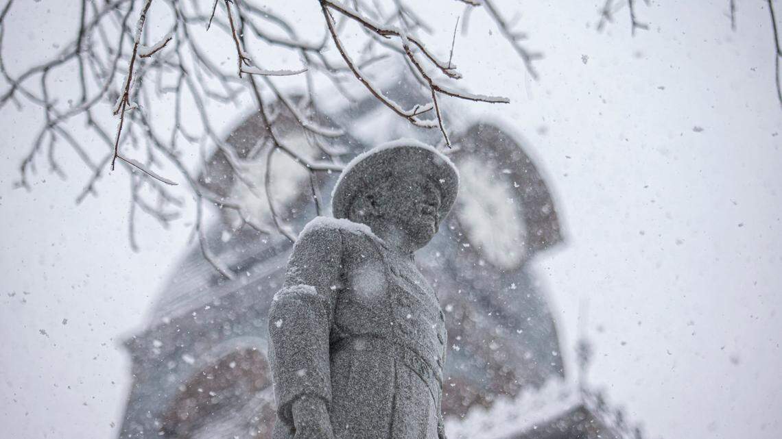 What is the ‘polar vortex’ that’s pushing dangerously frigid air to Texas?