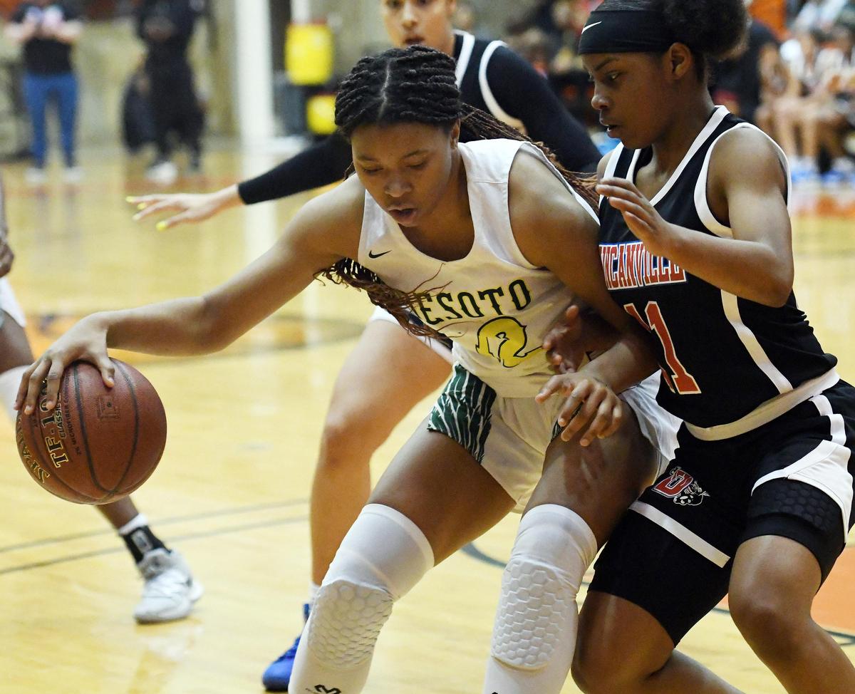 Tionna Herron, left, led her DeSoto, Texas, high school team to back-to-back state championships her junior and senior seasons.