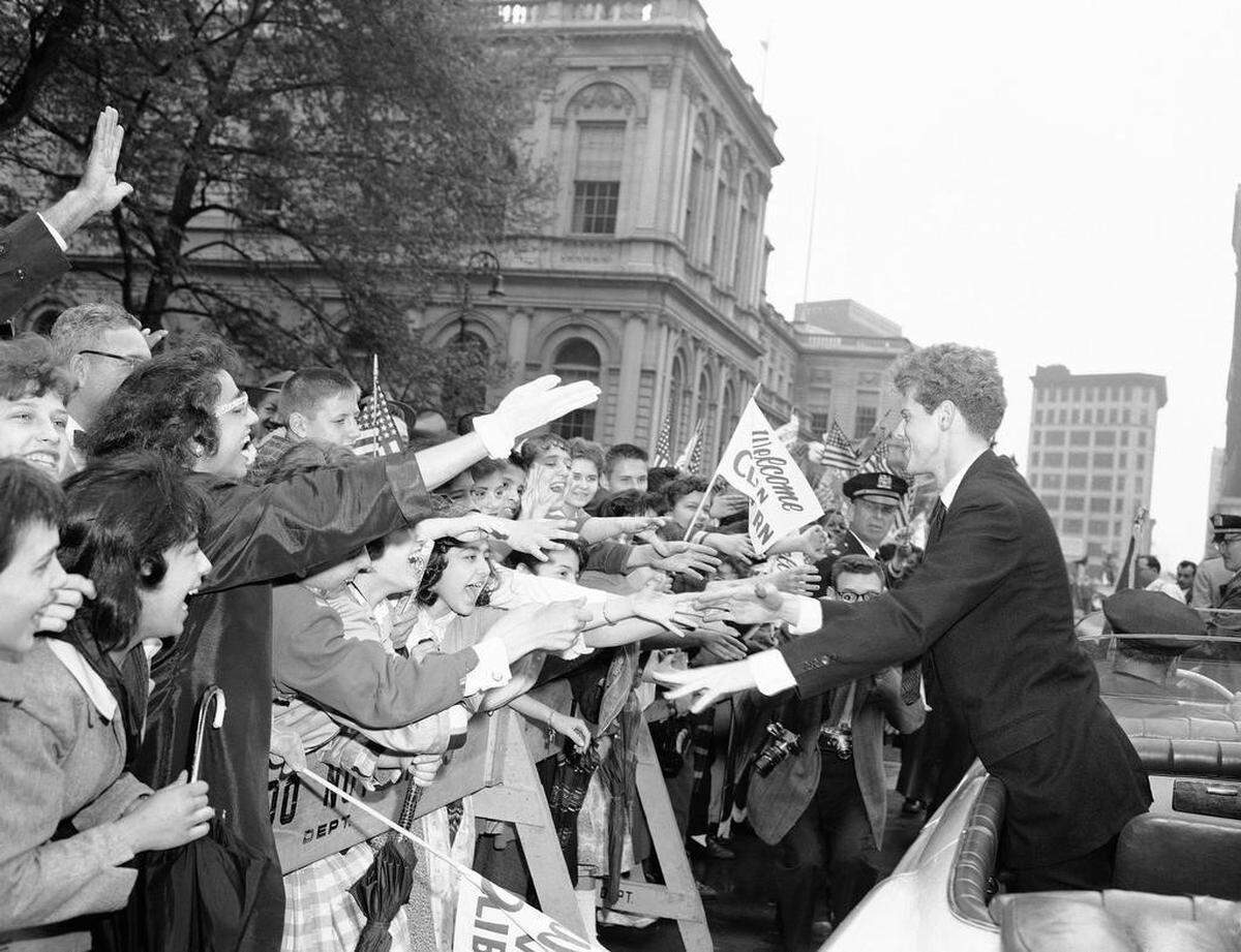 Fans greet Van Cliburn in 1958 in New York City, after his win in Moscow.