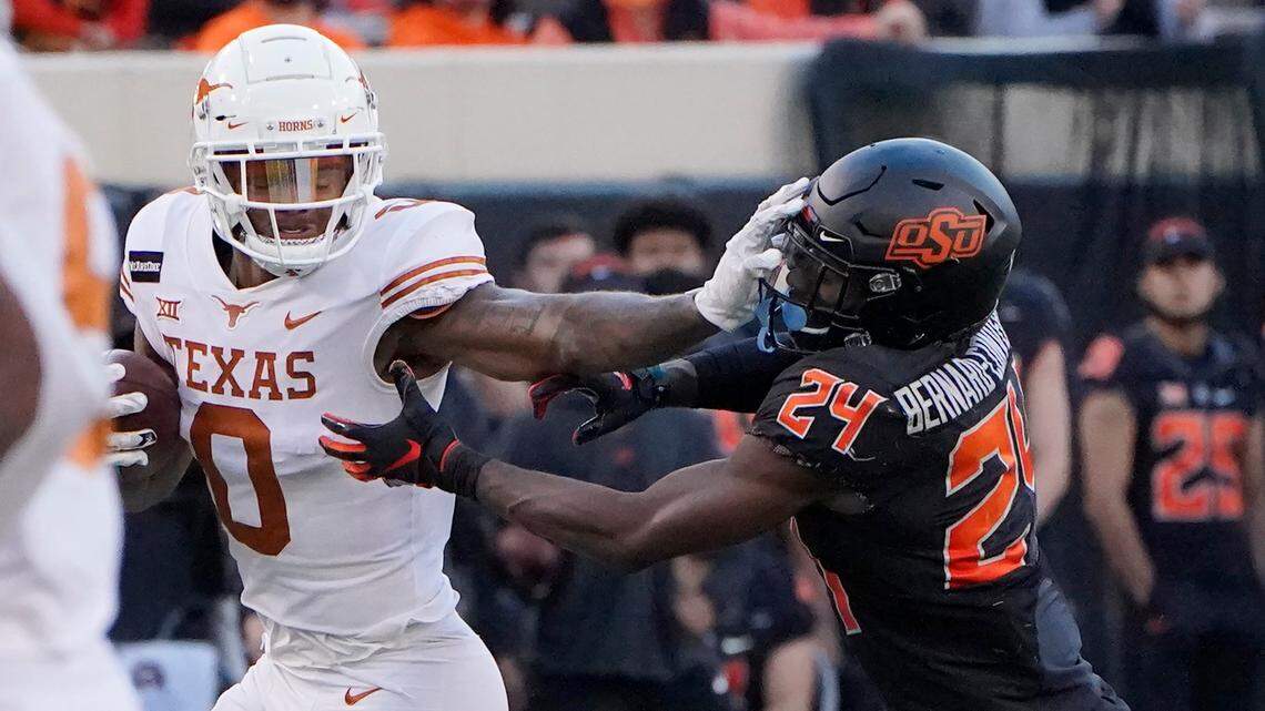Texas wide receiver Tarik Black (0) is among the aspiring NFL prospects scheduled to take part in this week’s College Gridiron Showcase in Fort Worth.