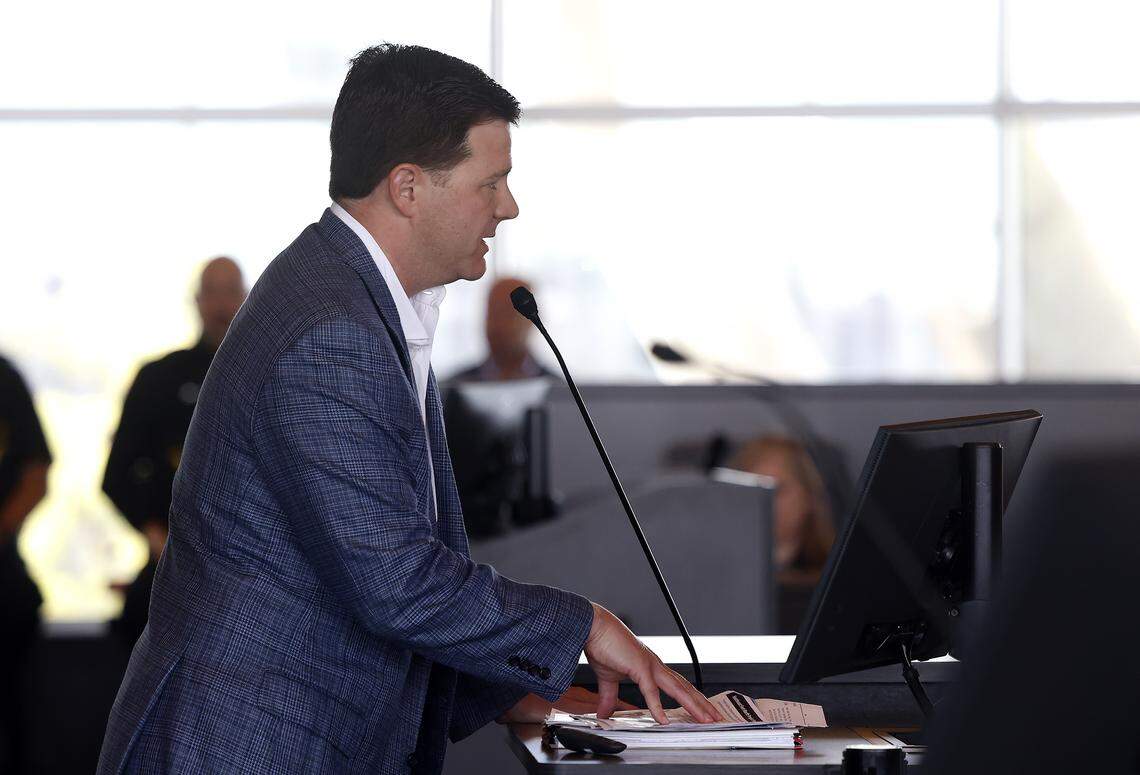 Rhett Bennett speaks in support of Black Mountain Power and the proposed rezoning of 119 acres for development for light industrial use and a data center during a Fort Worth City Council meeting on Tuesday, Sept. 30, 2025.