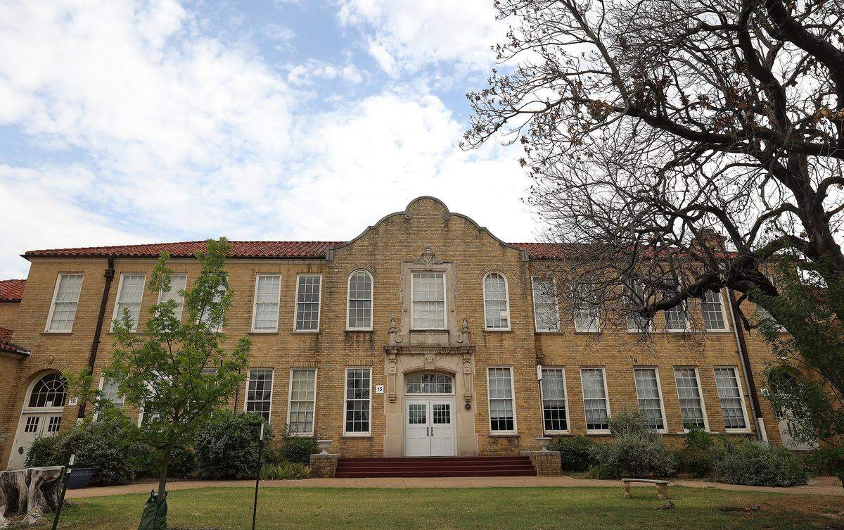 North Hi Mount Elementary on Friday, Aug. 1, 2025, in Fort Worth.