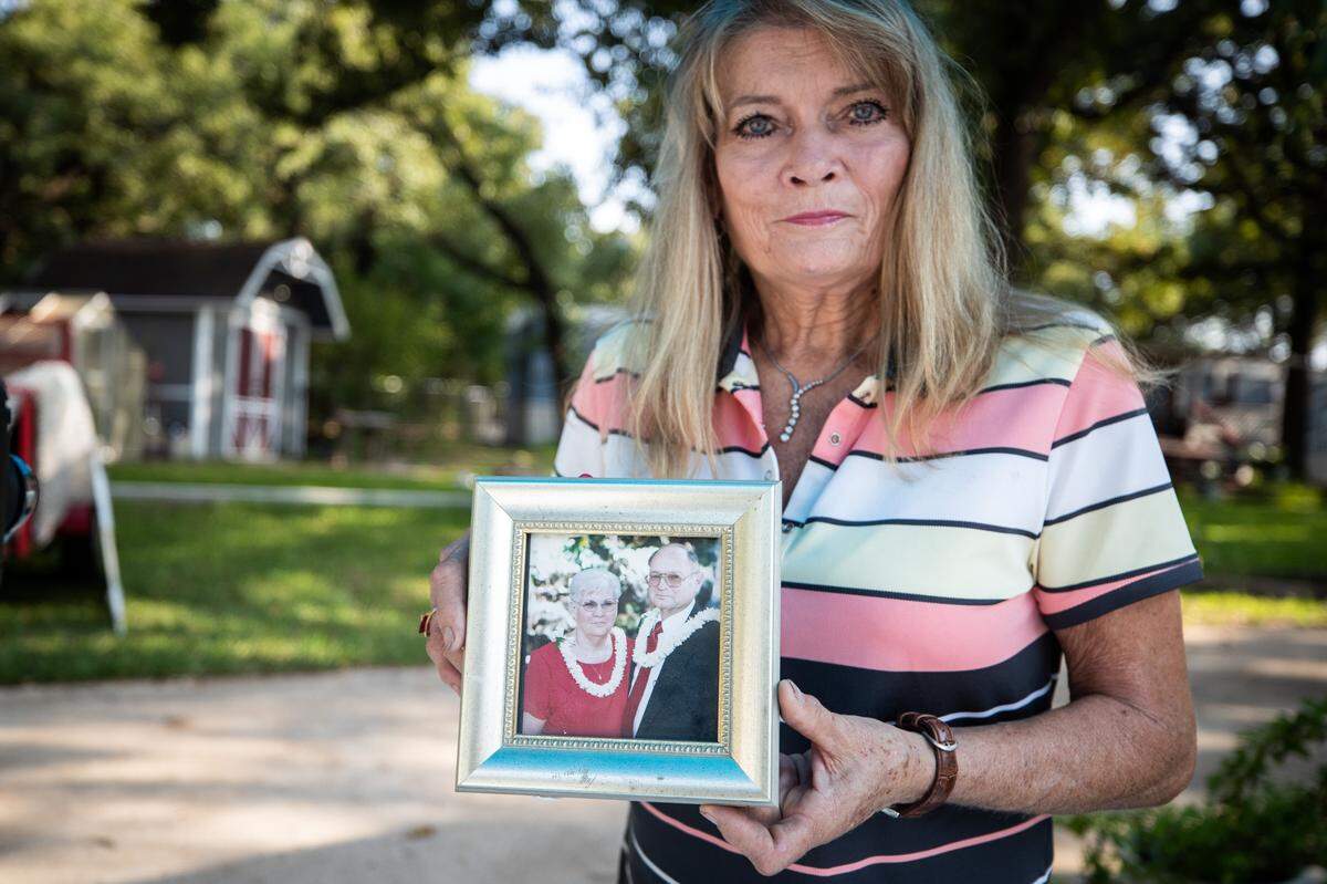 Jan Stallons’ mother, Anita Mayfield, died of coronavirus complications while a resident of Azle Manor.