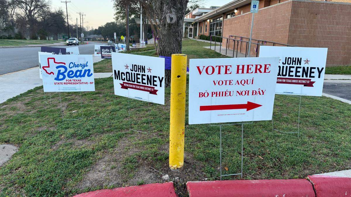 Signs welcome voters to the polling station located at Tanglewood Elementary School in central Fort Worth on primary Election Day Mar. 5, 2024.