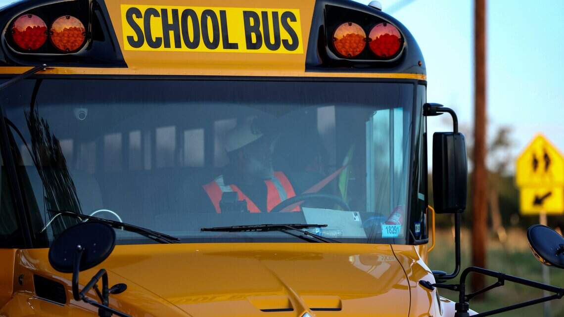 Parents grumbled about school starting so early. A Texas rep wants to change it