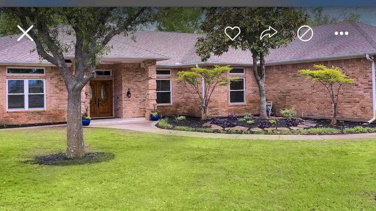 Exterior of the Lone Star home.