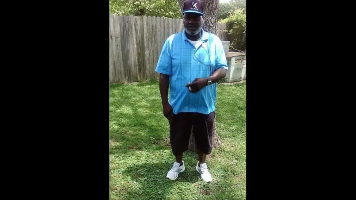 Dallas homicide detectives are investigating the killing of Robert Dunmeyer, 62, on May 21.