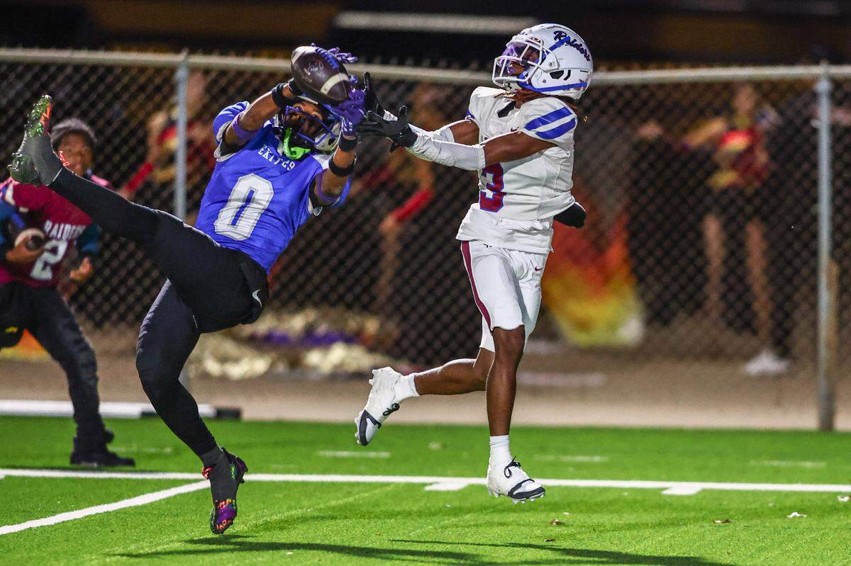 Fort Worth Eastern Hills defensive back Detavian Bates breaks up a pass intended for Fort Worth Southwest’s Canderic Haley on Thursday, Oct. 17, 2024 at Scarborough-Handley Field in Fort Worth, Texas.