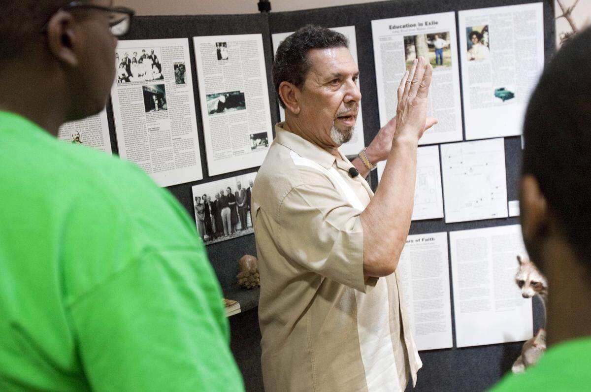 Bobby Jones speaking to young people in 2011, in Southlake.