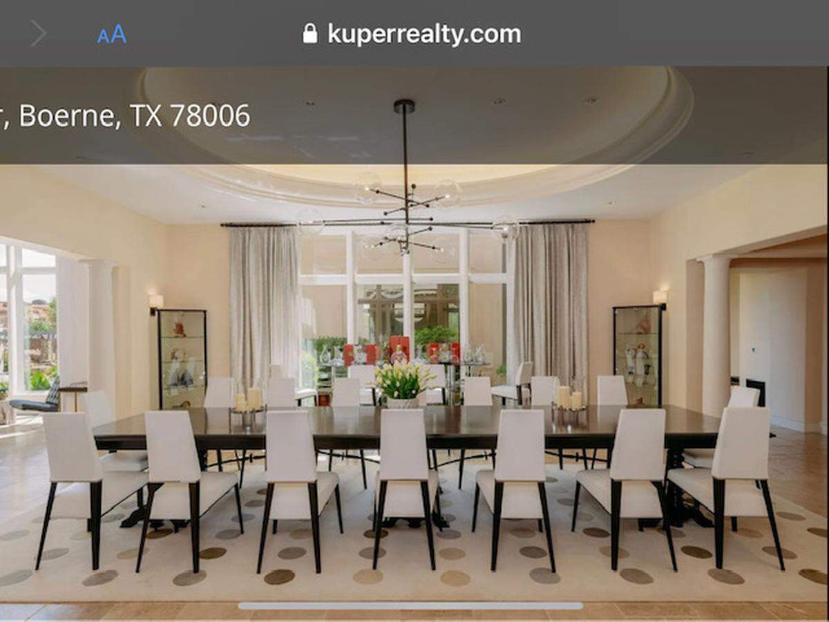 Dining room