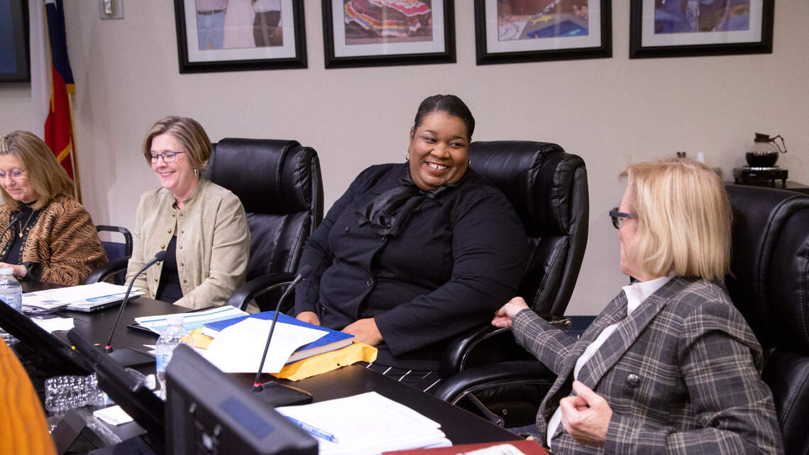 Daphne Brookins, Fort Worth ISD District 4 trustee, dies following brief illness