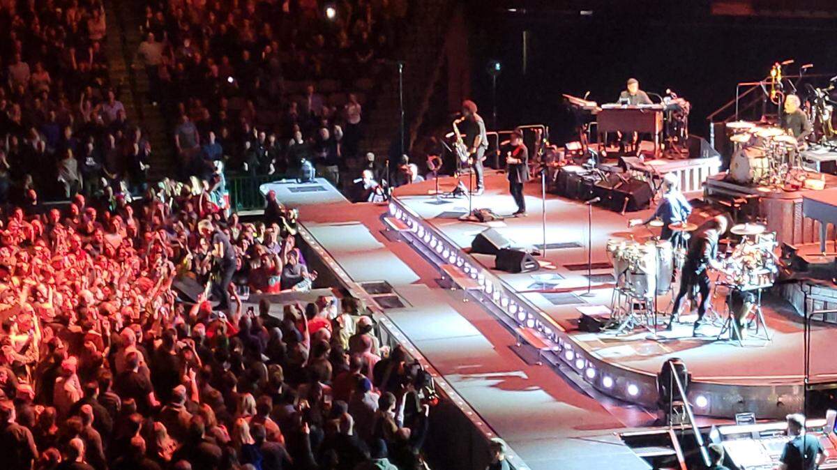 Bruce Springsteen, at the front of the cat-walk stage, played a nearly three-hour, 27-song concert Friday at American Airlines Center in Dallas.