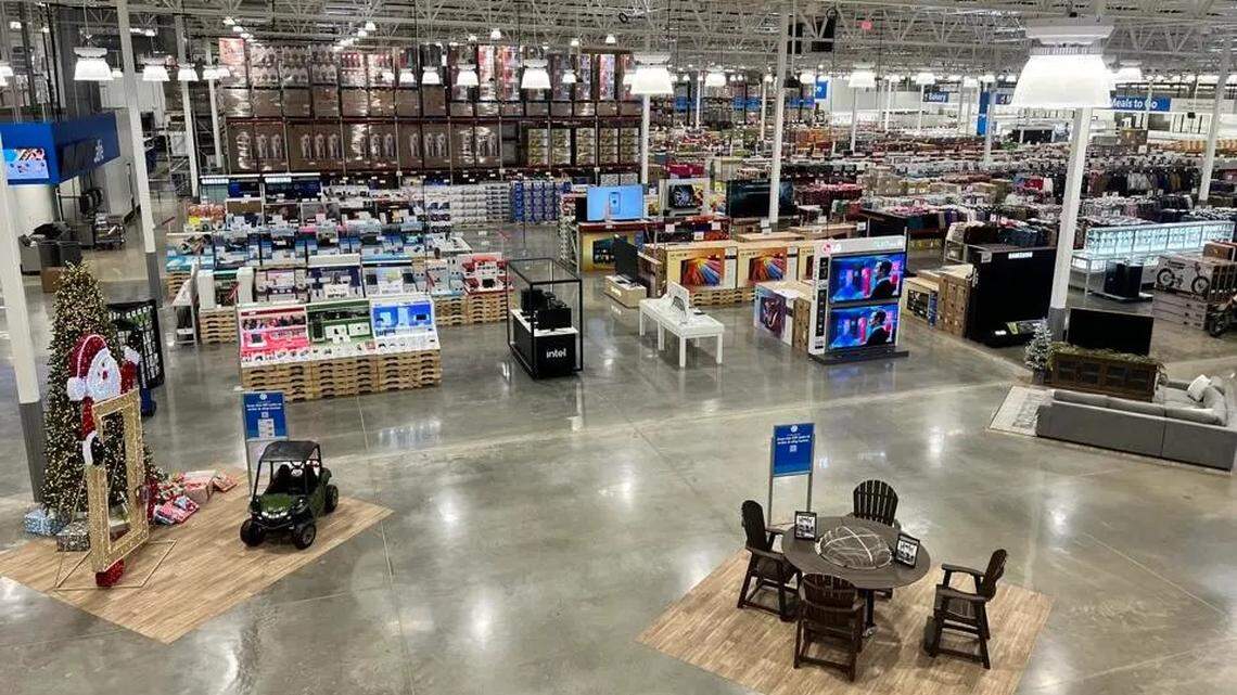 The Sam’s Club in Grapevine has been closed since December 2022, but will open on Oct. 17 for shoppers to experience a fully digital grocery trip.