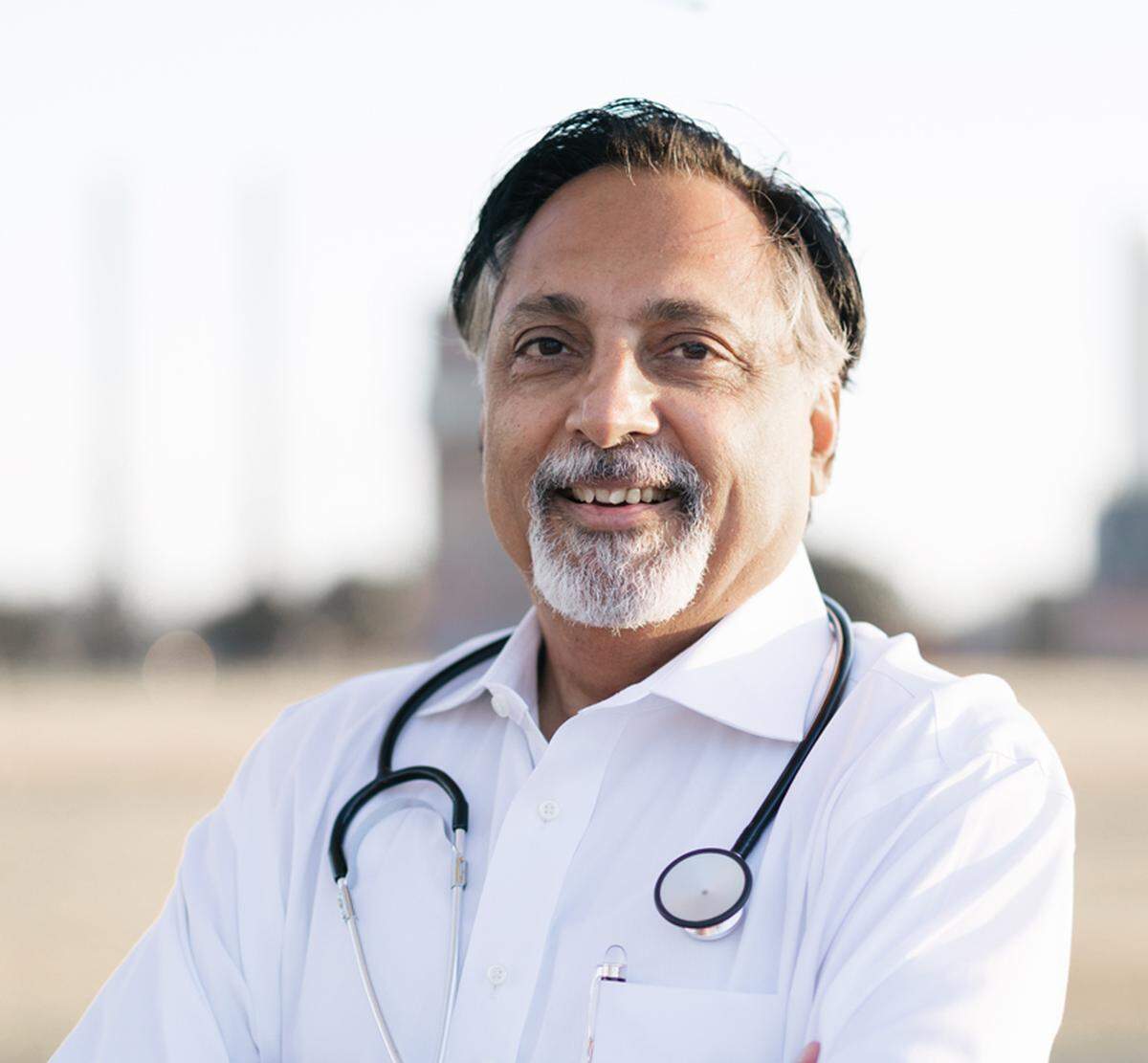Dr. Suleman Lalani won his race for Texas’ House District 76 in Fort Bend County. Lalani and Euless resident Salman Bhojani will be the first Muslim and the first South Asian state legislators in Texas history.