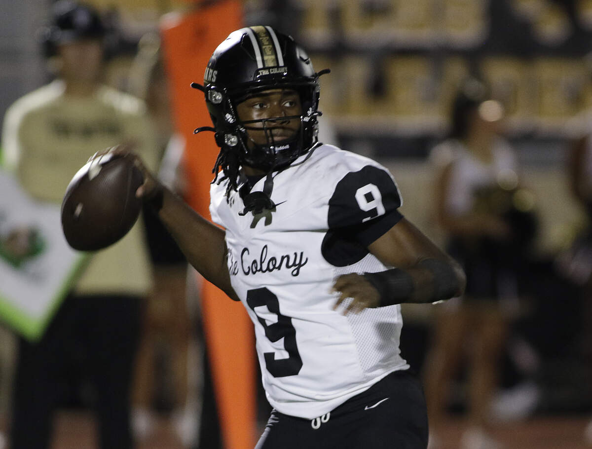 The Colony’s Jaylen Gaines throws a pass against Colleyville during their game at Mustang -Panther Stadium on Friday, Sep. 12,,2025.