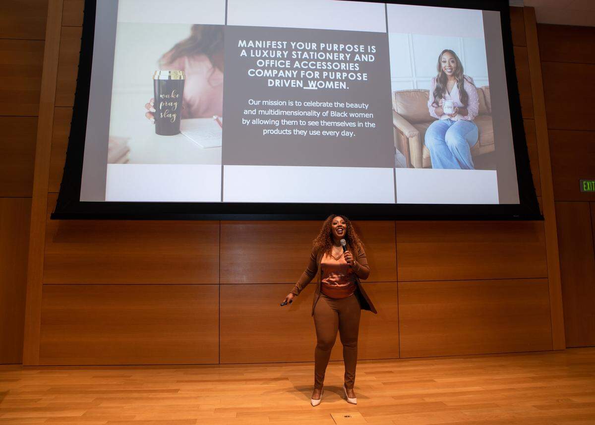 Saria Hawkins pitches Manifest Your Purpose, a stationary company that targets Black women.