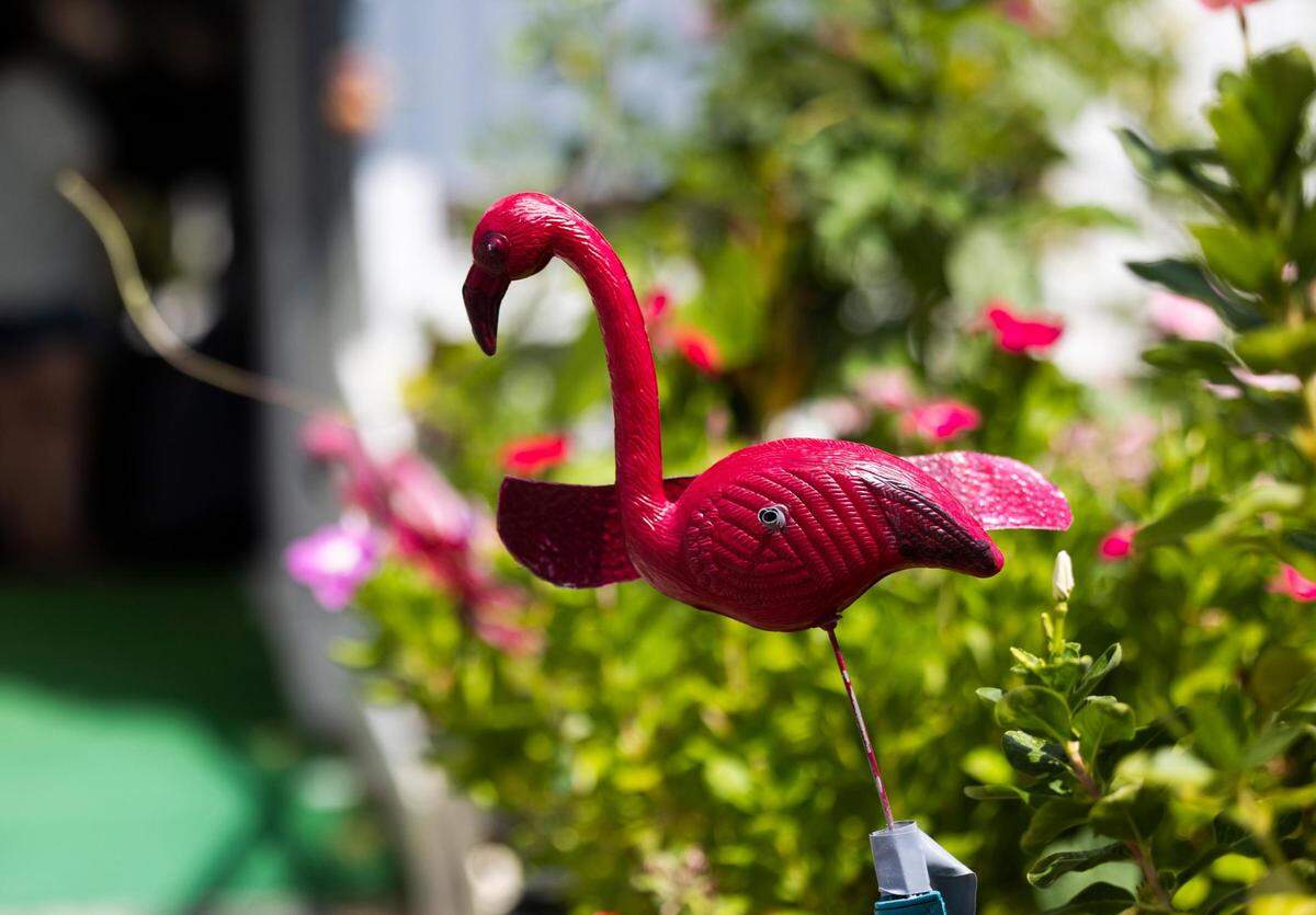 The garden decor at a manufactured home at Summit Oaks Homes in Fort Worth.