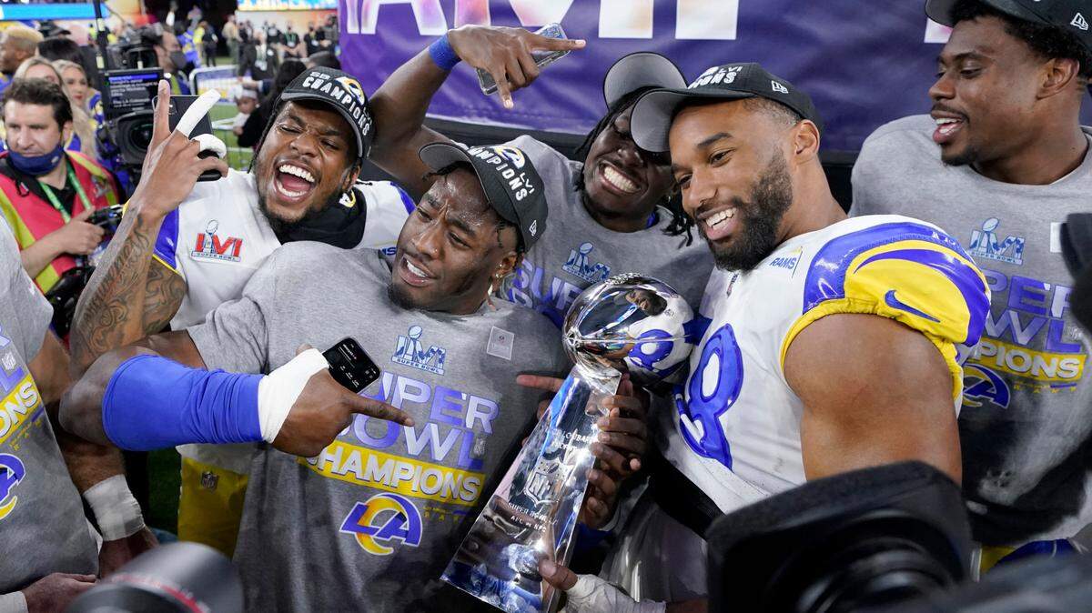 Clarence Hill predicts back-to-back Super Bowl titles for the Los Angeles Rams.