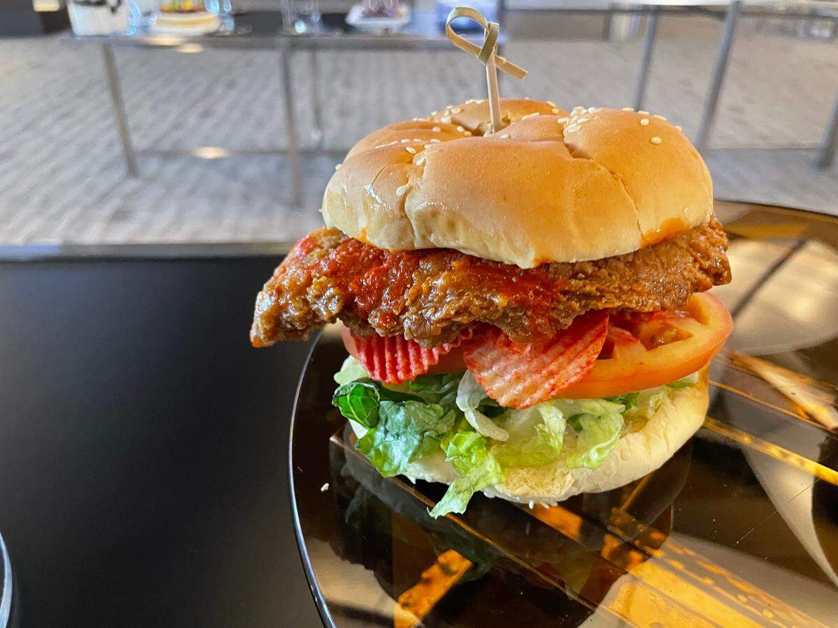 Ruffles buffalo chicken sandwich available at Dallas Cowboys home games this season.