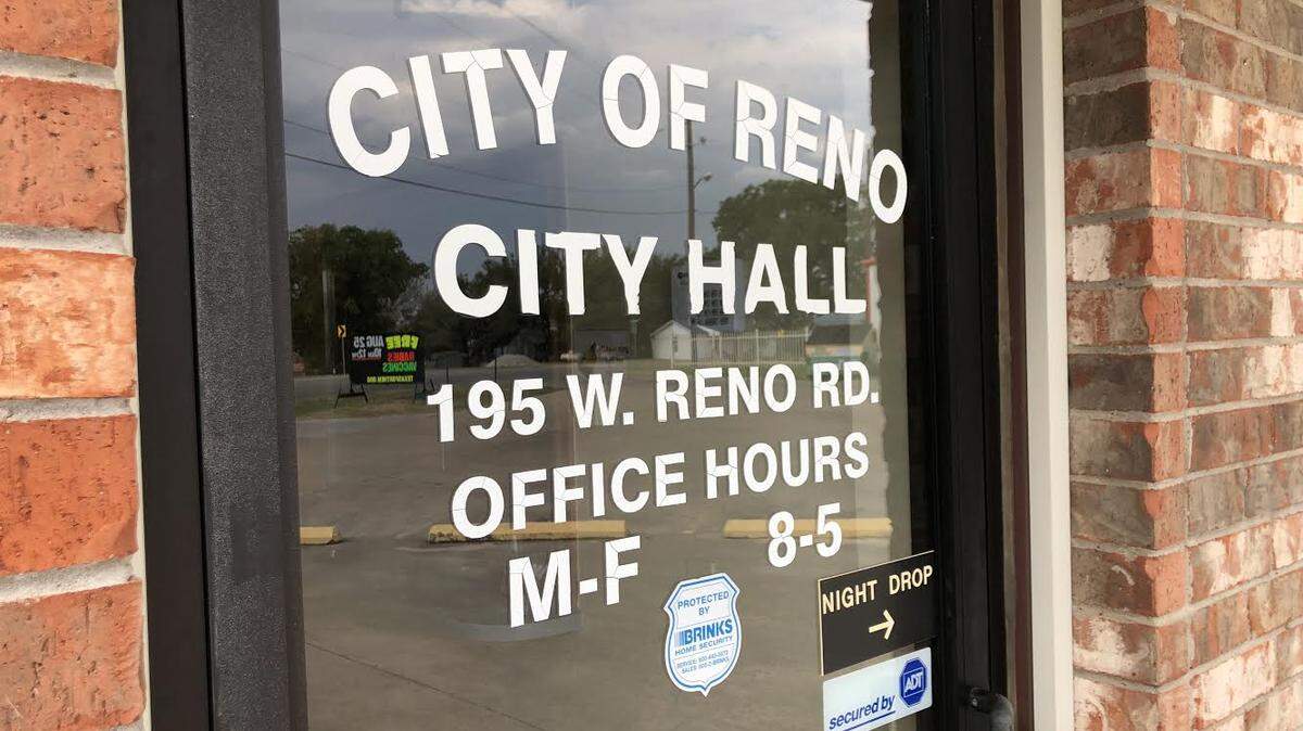 The city hall at Reno, in Parker County, is near Walnut Creek and the old Reno Springs.