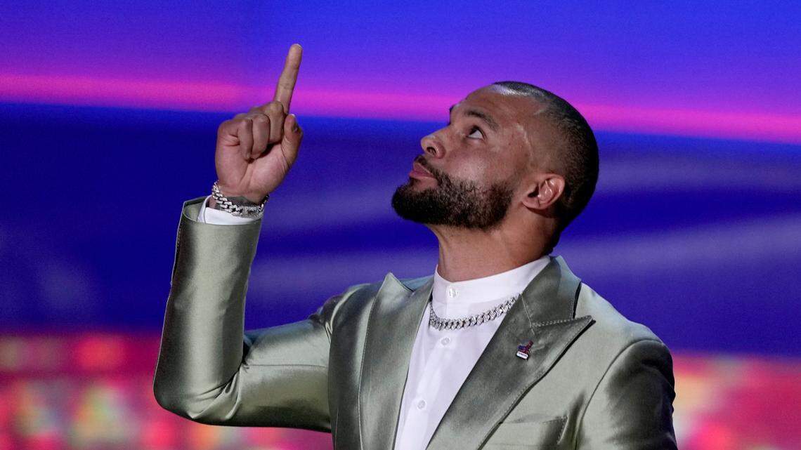 Quarterback Dak Prescott, winner of the NFL’s Walter Payton Man of Year Award, could win a new contract from the Dallas Cowboys.