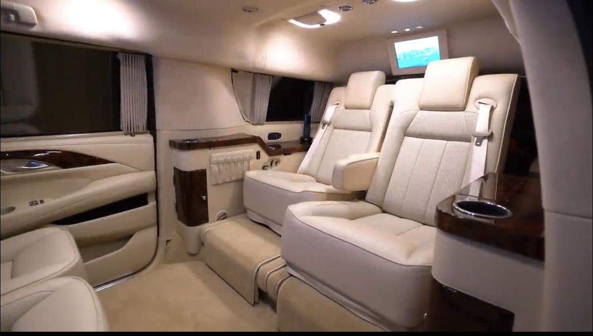 Tom Brady escalade #3