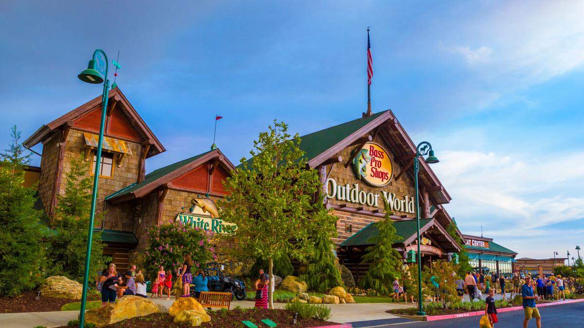 Bass Pro Shops Outdoor World