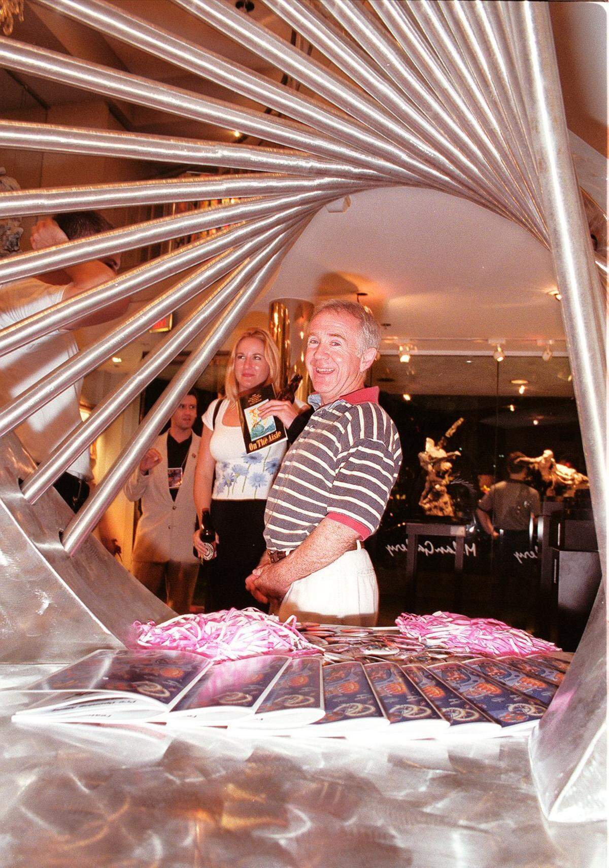 On June 22, 2000, patrons of Q2K Film Festival held a reception after the screening at the Milan Gallery.