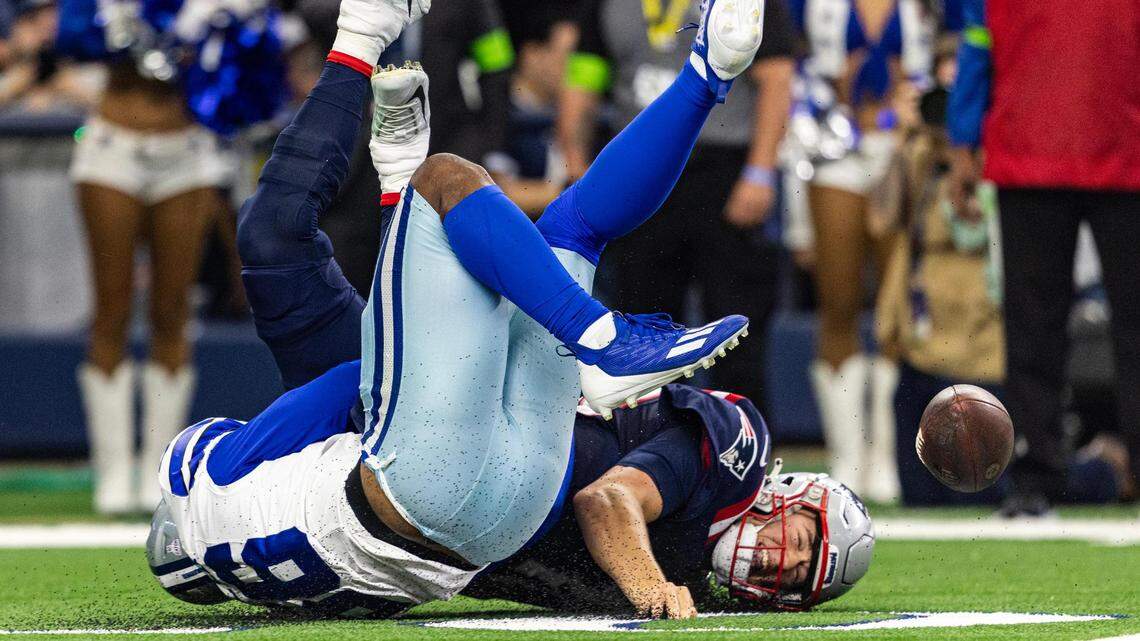 Photos: Dallas Cowboys crush New England Patriots, 38-3