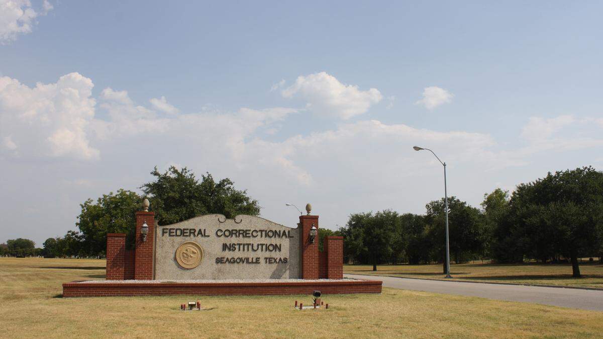 Temperatures inside FCI Seagoville reached at least 100 degrees, according to people incarcerated at the prison, and threatened the health of incarcerated people and staff members alike.