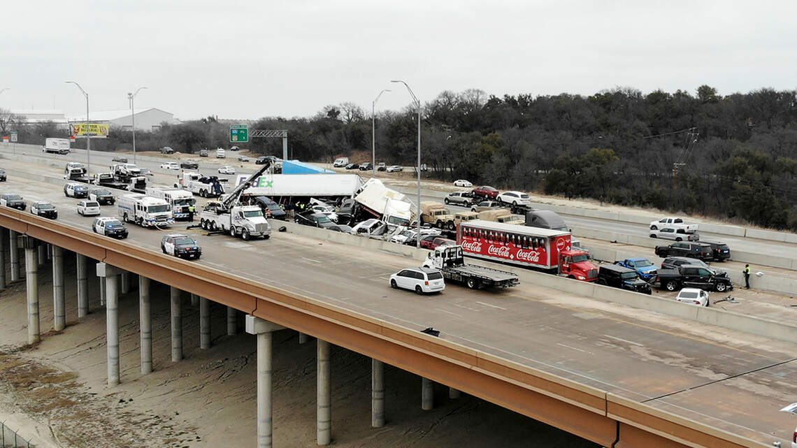 Toll company failed to monitor, address icy highway before deadly I-35W pileup, feds find