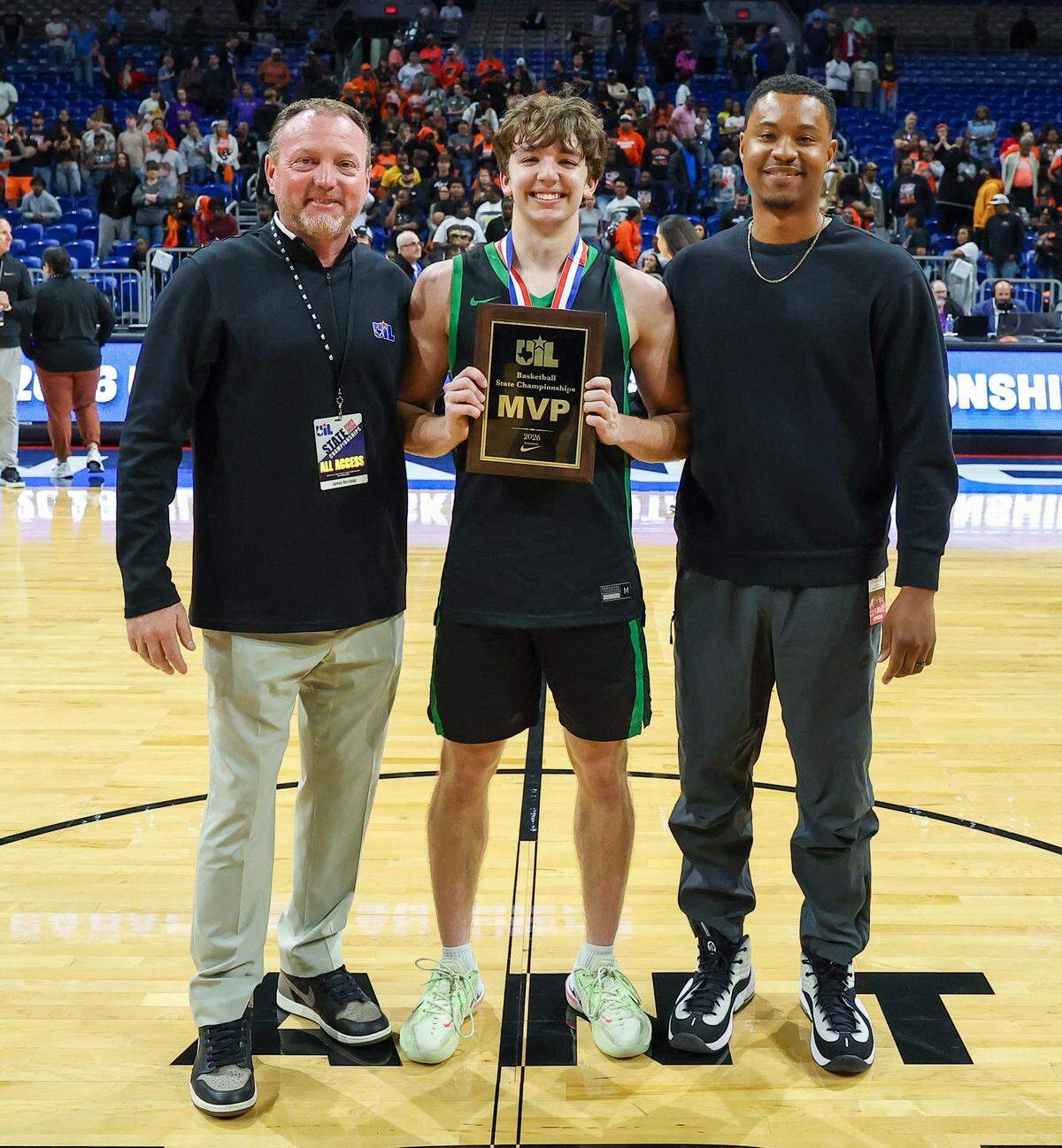 Paradise senior Max Jordan receives the Championship Game Most Valuable Player award after defeating Palestine Westwood 52-51 in the Class 3A Division II title game on Friday, March 13, 2026, at the Alamodome in San Antonio, Texas. Jordan scored 29 points with 4 rebounds, 3 assists and 2 steals.