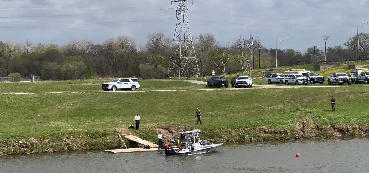 A Fort Worth Fire Department dive team found a 1-year-old child’s body in the Trinity River on Sunday, March 23, the morning after his mother’s car crashed into the water, authorities said. First responders pulled the woman from the river on Saturday night. She was taken to a hospital in critical condition and died in the ICU on Tuesday morning.