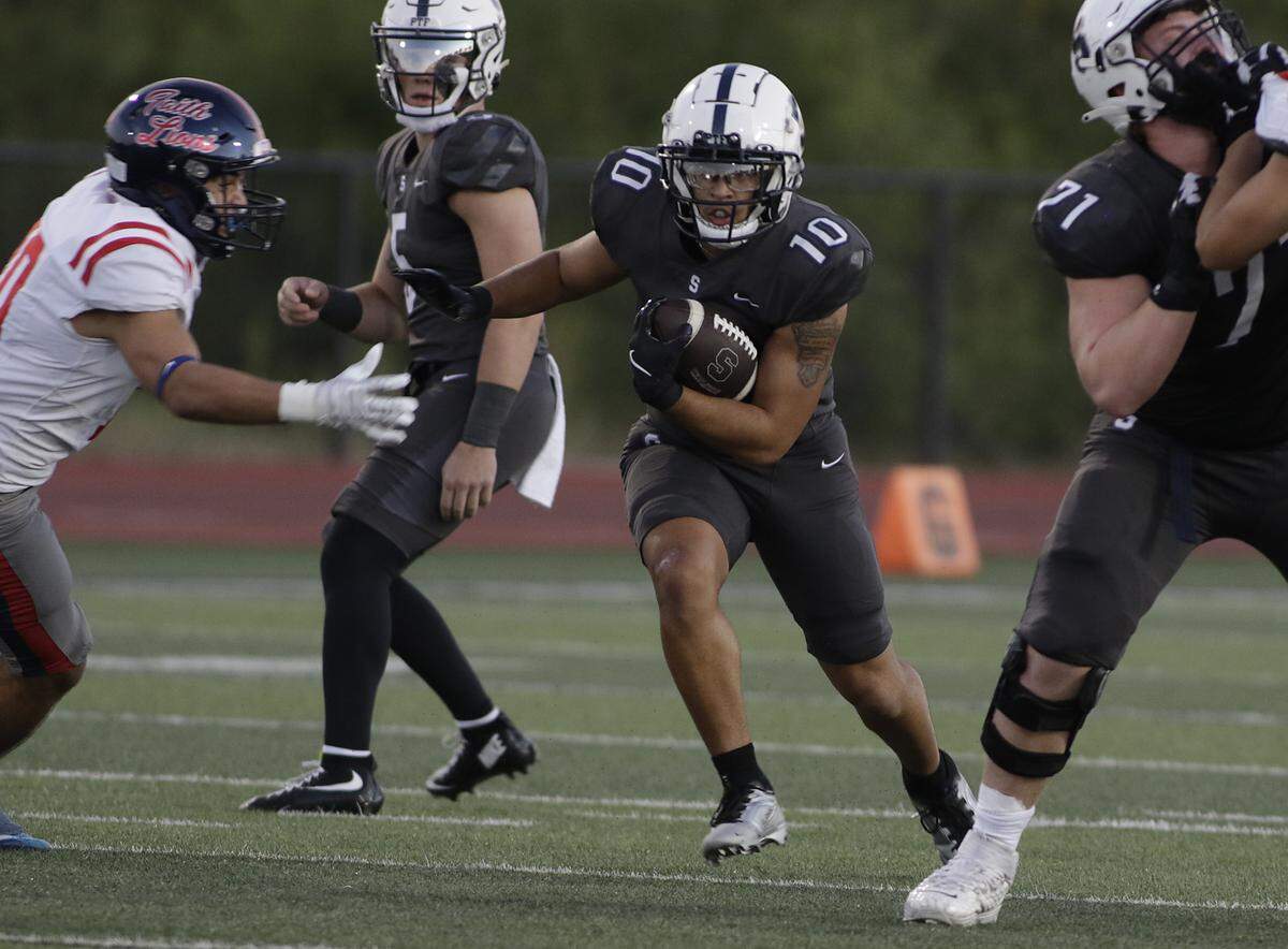 All Saints Episcopal’s Jourden Billings finds a hole against Grapevine Faith’s defense during their game at All Saints Episcopal on Friday, Oct. 10, 2025.