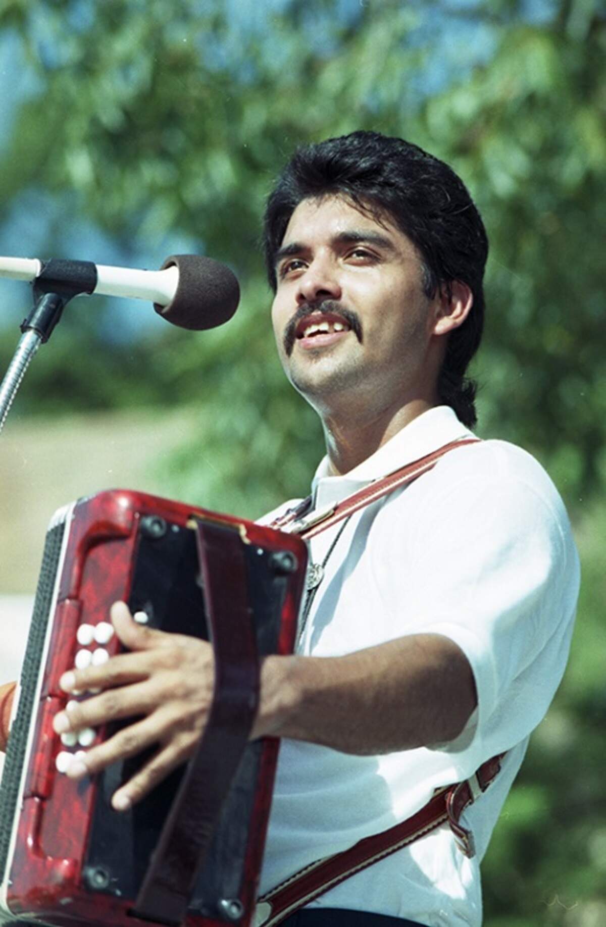 Sept. 16, 1990: Ramiro Mojeda of Los Girgos Del Norte plays accordion at Fort Worth’s Marine Park for the Mexican Independence Celebration.