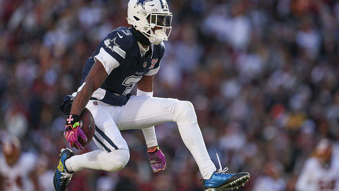 Dallas Cowboys place franchise tag on George Pickens. What happens now?