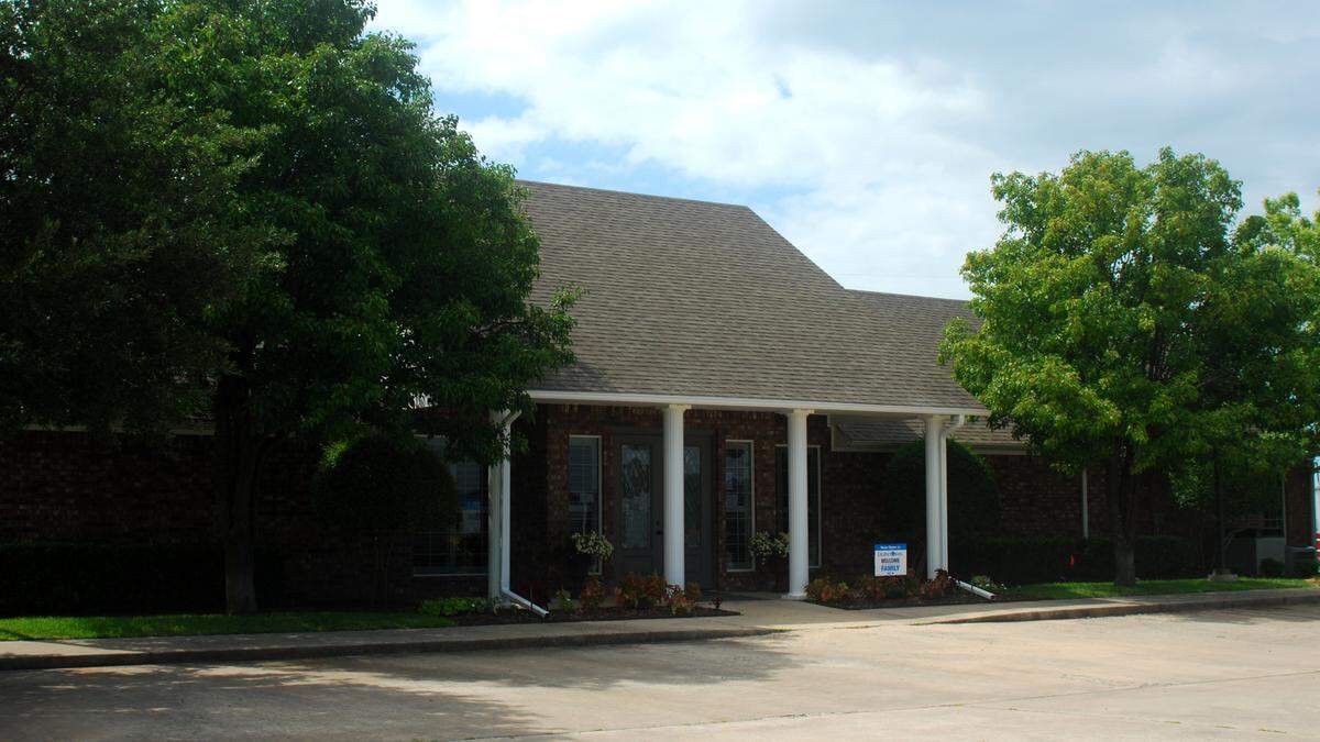On May 11, 2019, then bank president Anita Moody started a fire with loan documents inside the Enloe State Bank building on Texas Hwy. 24 in Cooper, she eventually admitted in court documents. That same month, Texas banking regulators shuttered the bank. Its building is pictured on July 13, 2019, after reopening as a branch of Bowie, Texas-based Legend Bank.
