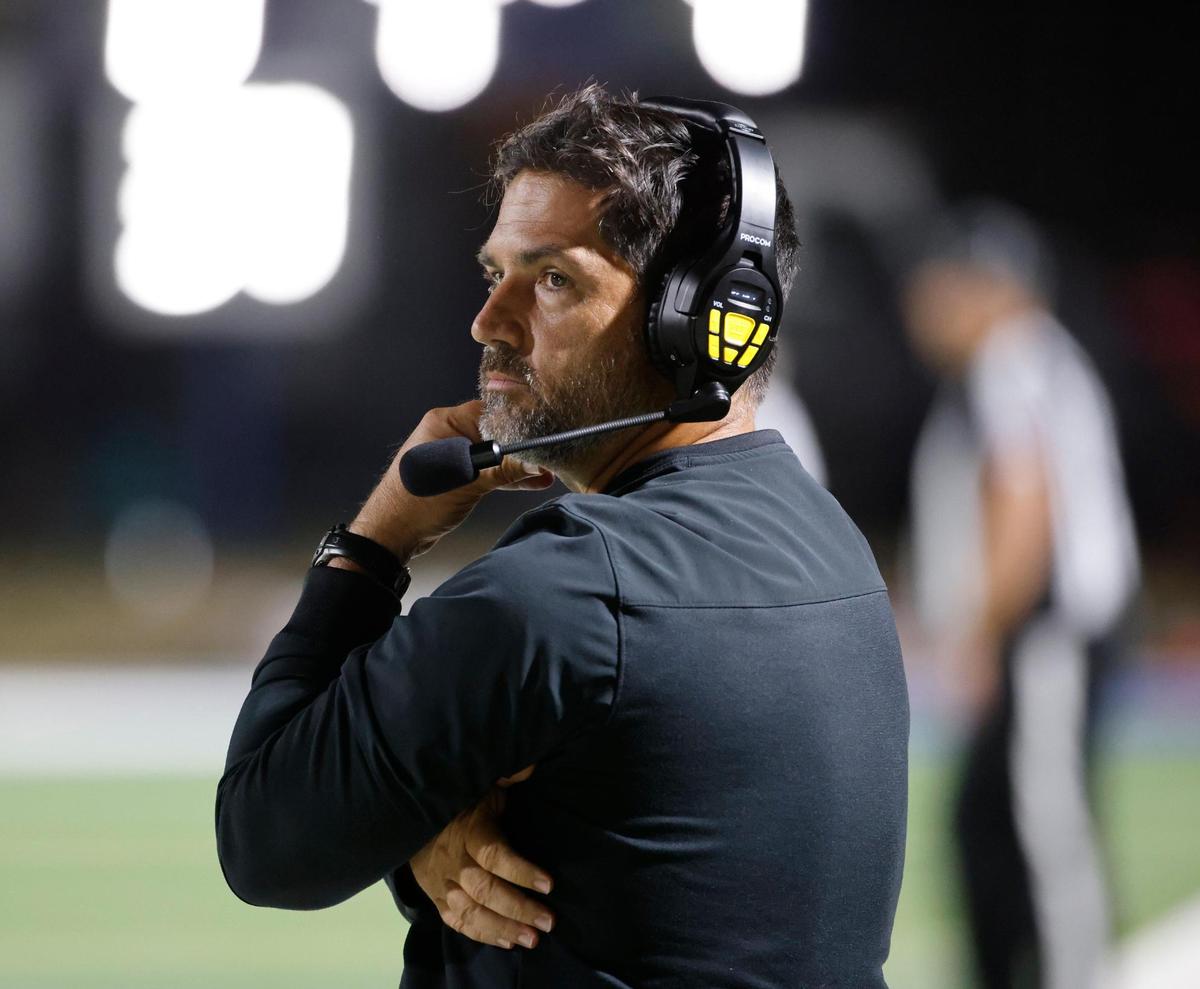 With 2:10 remaining in the half Haltom head coach Jason Tucker glances to the scoreboard during a UIL District 8-6A football game at Birdville Fine Arts/Activity Complex in North Richland Hills, Texas, Thursday, Oct. 31, 2024.
