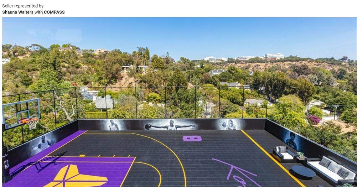 Kobe Bryant themed court