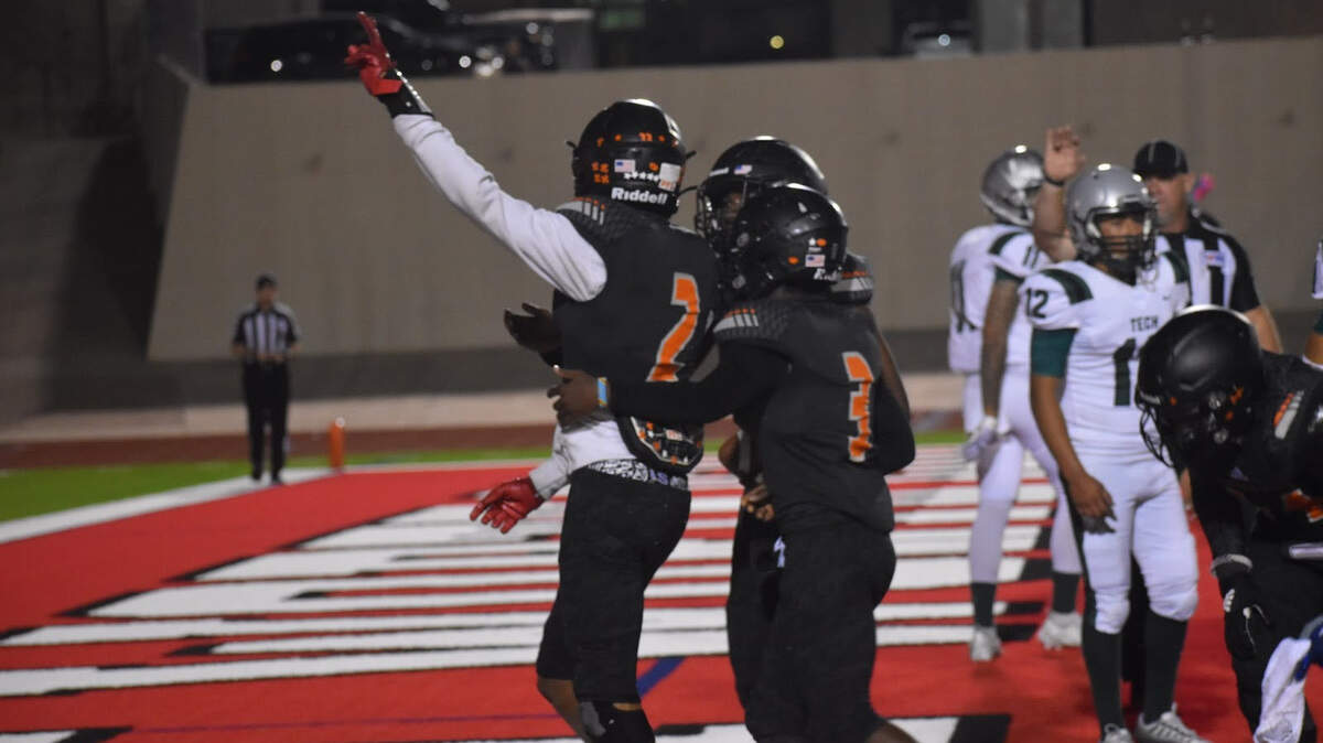 Poly’s Diego Gonzales (2) scored two touchdowns during a high school football game against Trimble Tech at Farrington Field in Fort Worth, Texas, Thursday, October 20, 2022. Poly won 16-12. (Michelle Escalante/Special to the Star-Telegram).