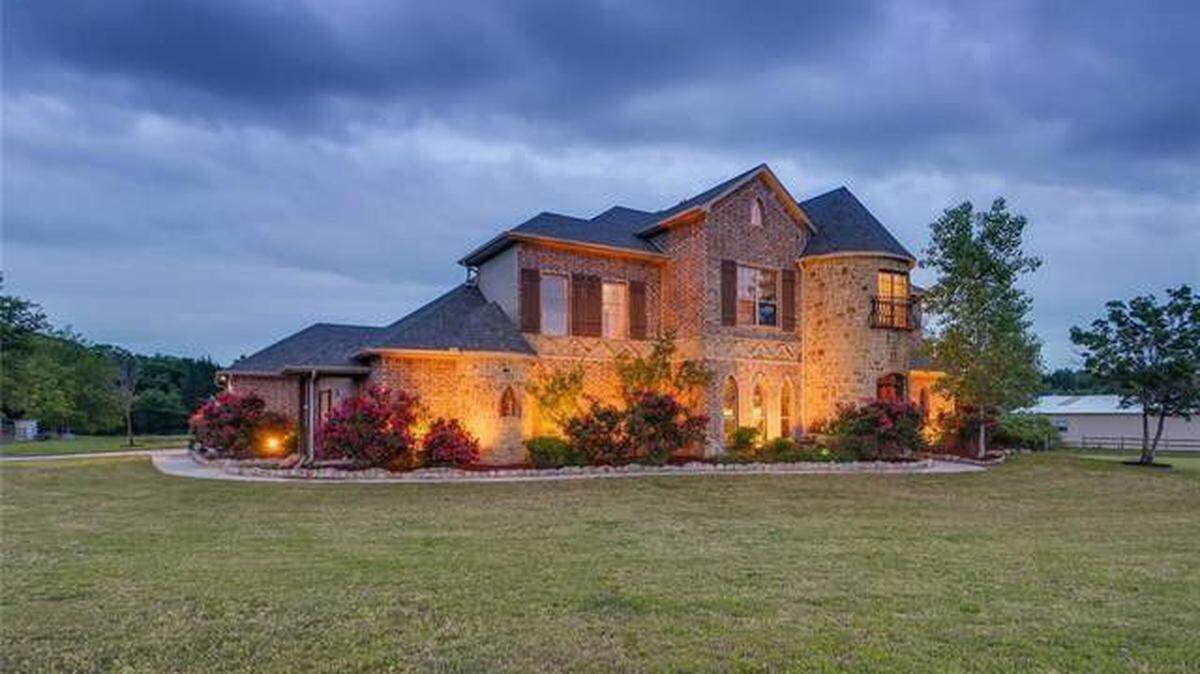 The home at 496 Hilltop Drive is priced $825,000.