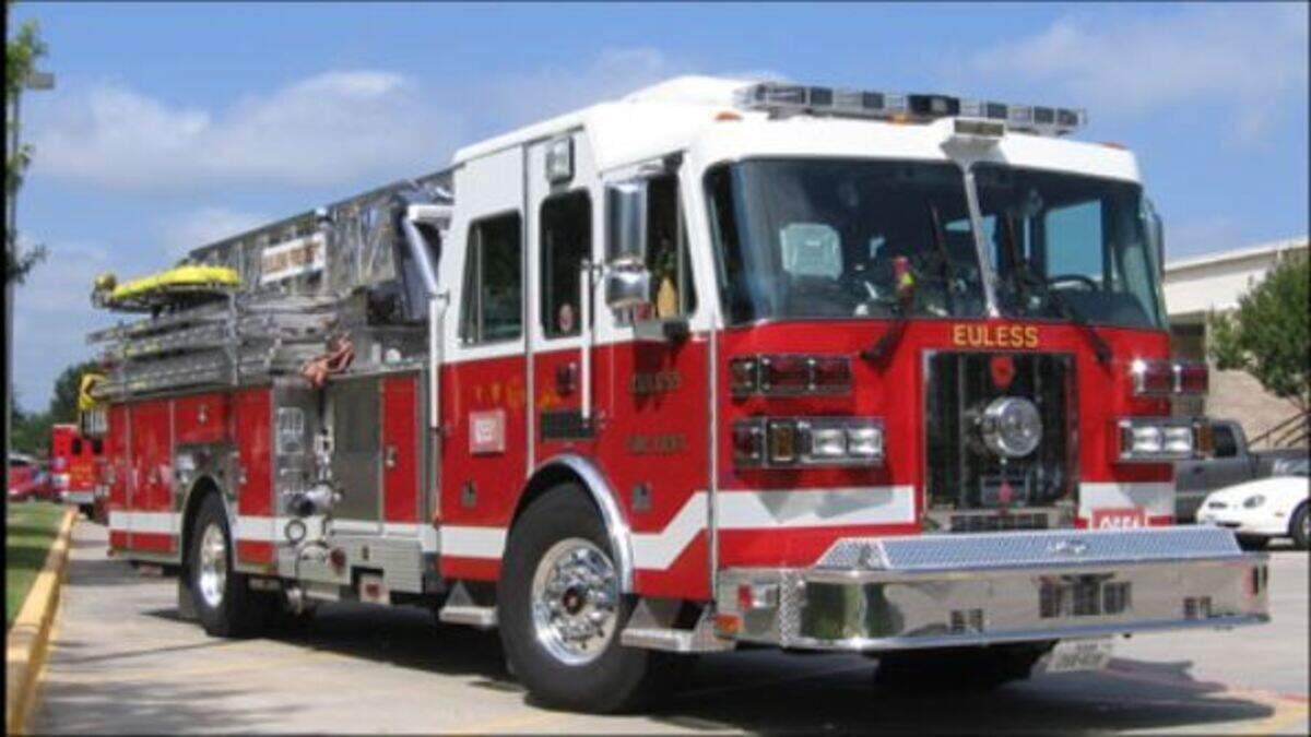 One person died in a Euless townhouse fire Wednesday afternoon, officials said. The cause of the fire is still under investigation.